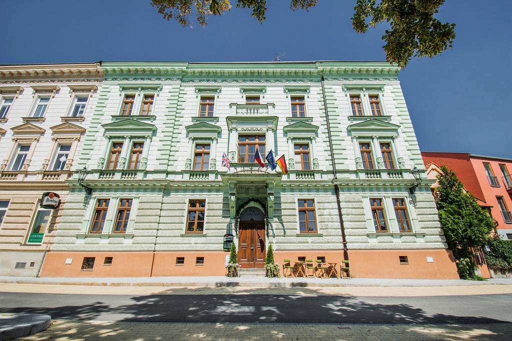 Irida Hotel Plzen Exterior photo