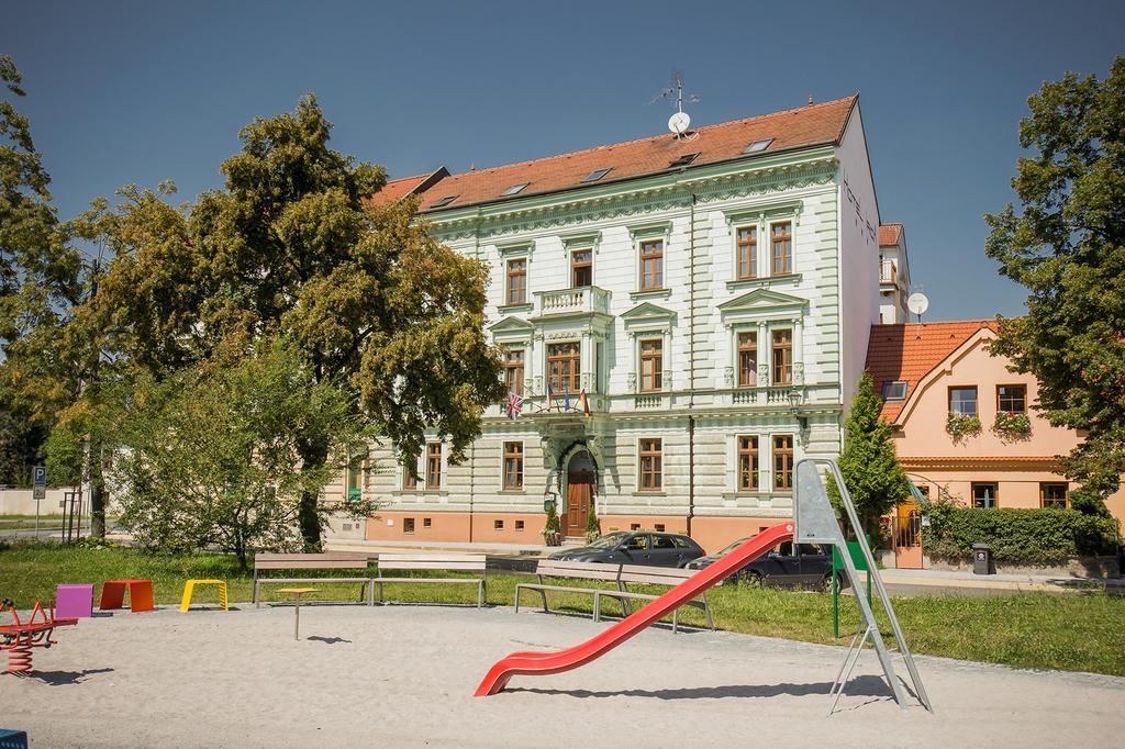 Irida Hotel Plzen Exterior photo